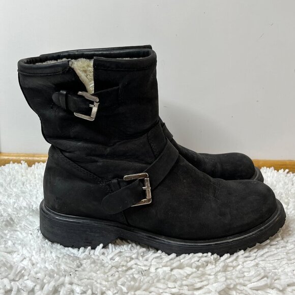 La Canadienne Suede Shearling‎ Lined Buckle Moto Boot Black Ankle Pull On 7.5 - Picture 1 of 8